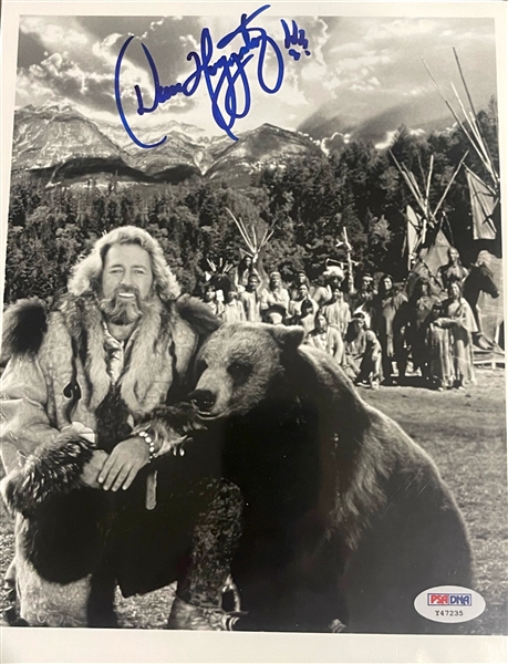 Dan Haggerty “The Life & Times of Grizzly Adams” Signed 8” x 10” Photo (PSA Authentication) 